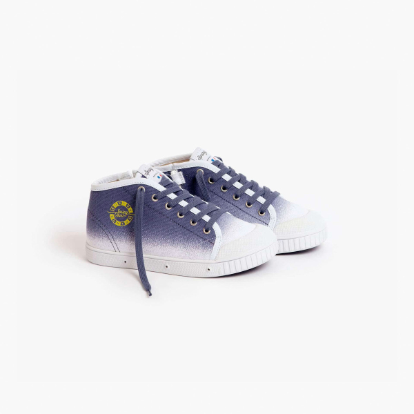 children's blue sneakers