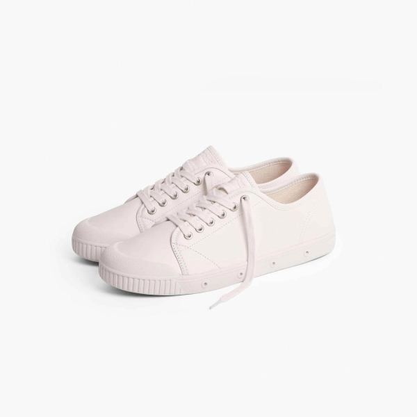 Low top unisex trainer